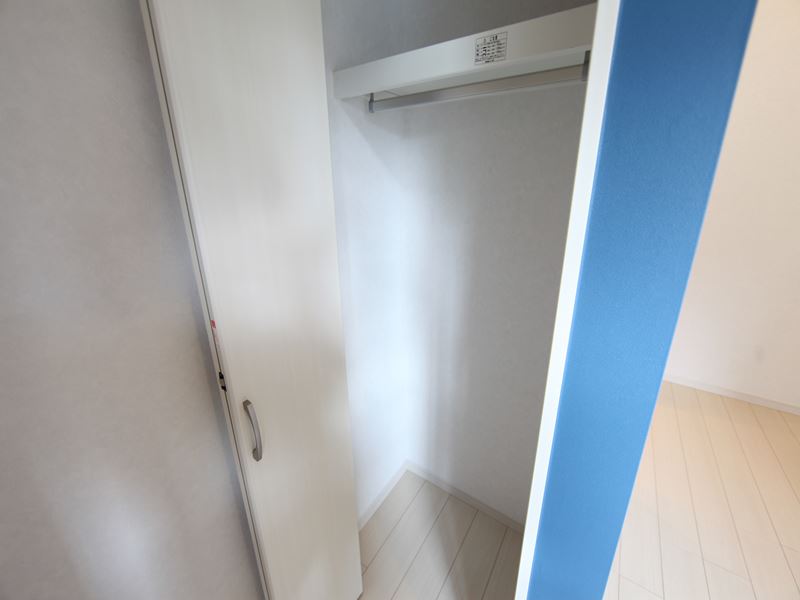 収納　クローゼット付