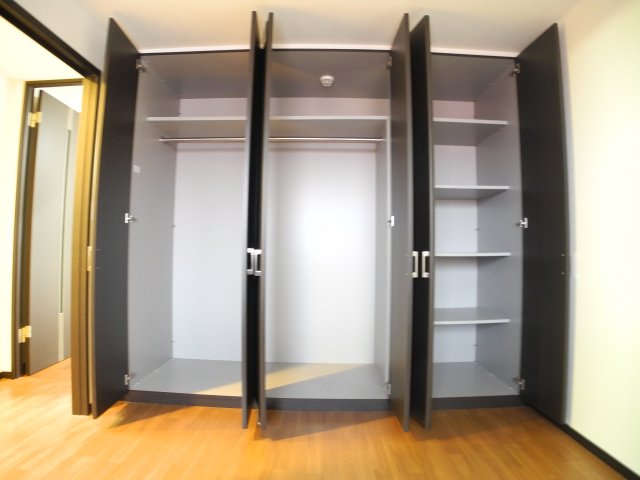 収納　※室内画像は別号室のもの