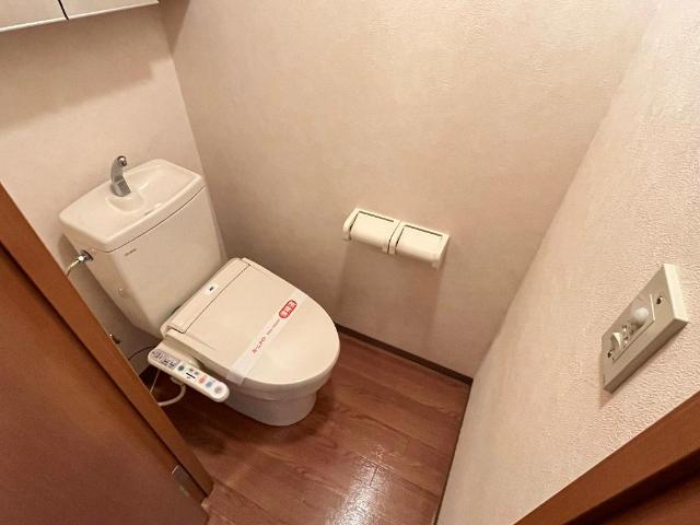 トイレ　シャワー付トイレ