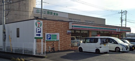 コンビニ　セブンイレブン（コンビニ）まで543m