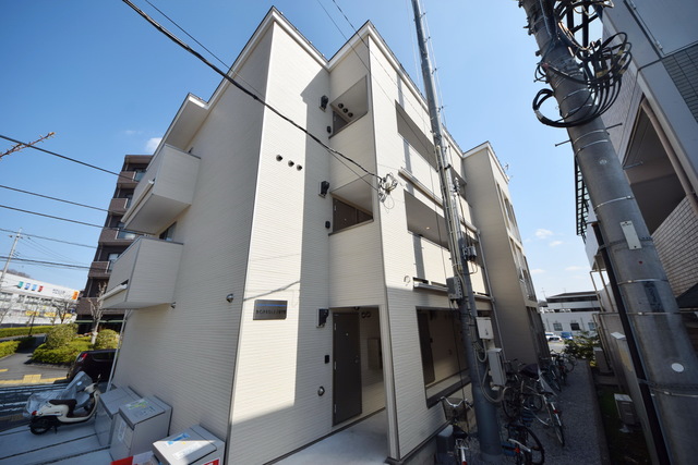 建物外観　～駅近のきれいな物件っ～