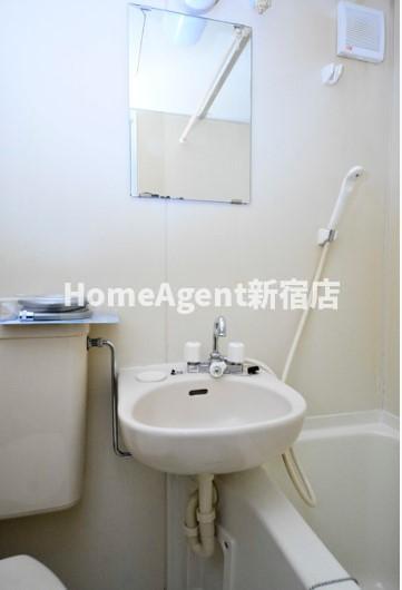 洗面設備　同仕様写真