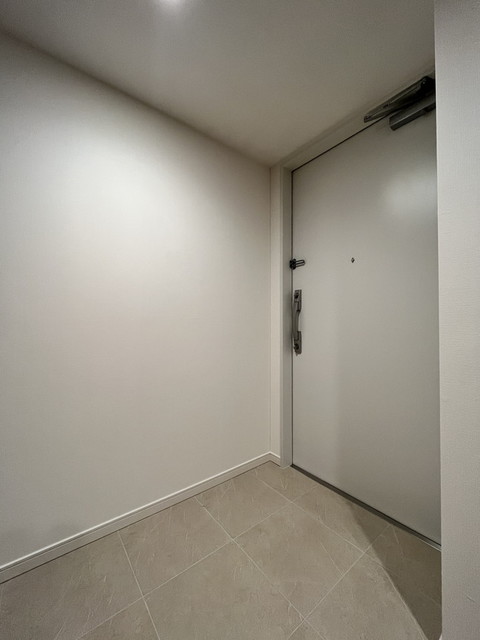 玄関　※写真は同タイプ住戸です。