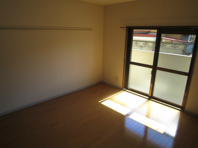 居室・リビング　※別部屋参考写真