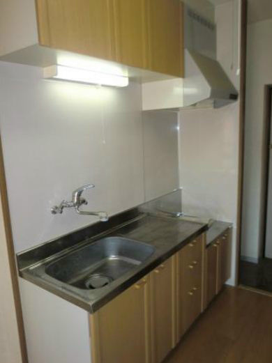 キッチン　※別部屋参考写真