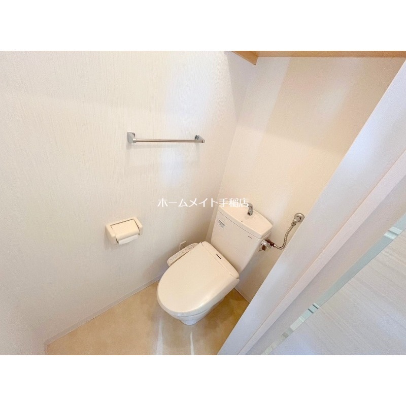 トイレ　ウォシュレット付き♪