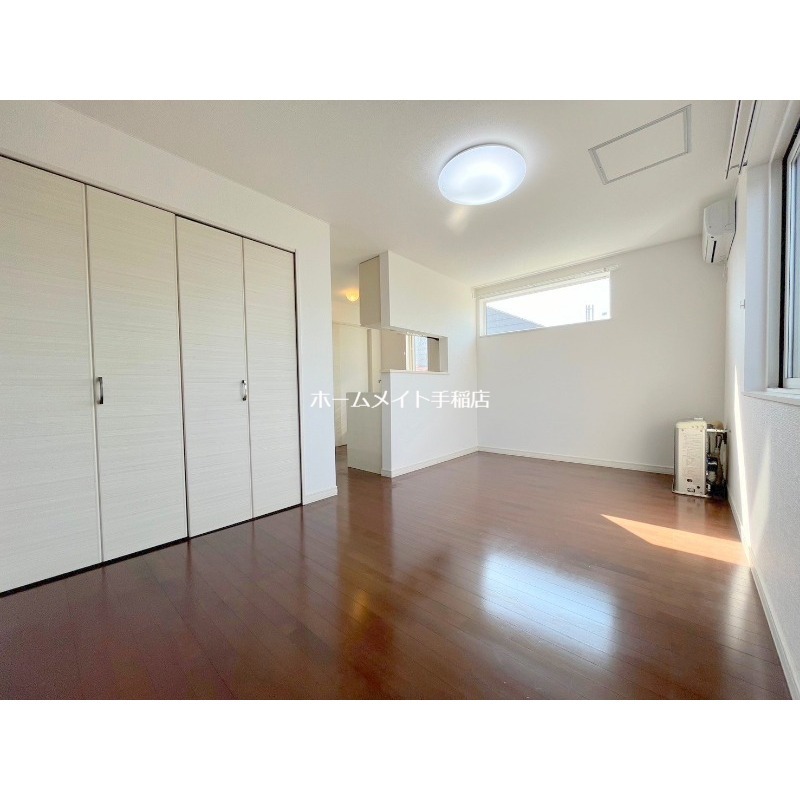 その他部屋・スペース　明るい洋室♪