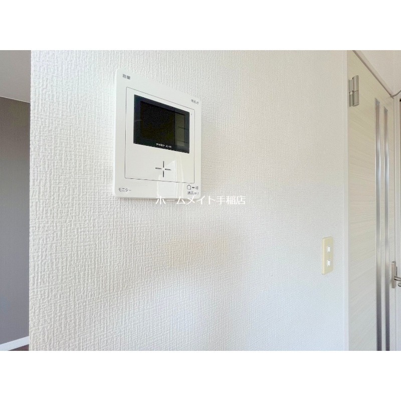 セキュリティ　モニター付きインターホン♪