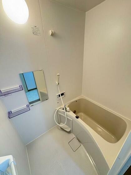 バス・シャワールーム　※別部屋参考写真