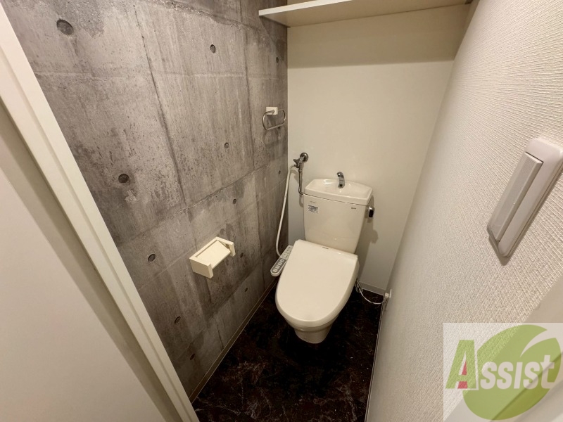 トイレ　トイレです。ウォシュレット付を探している方、おすすめです。