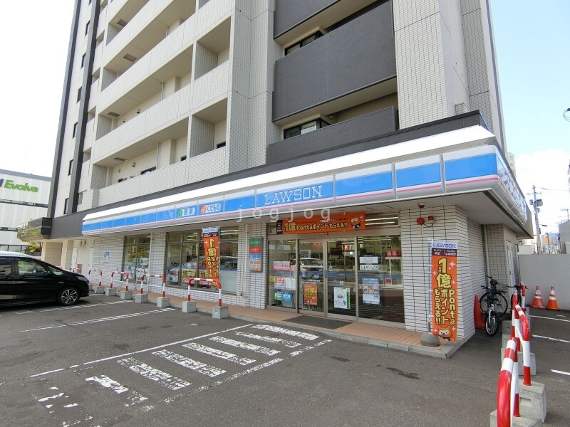 コンビニ　ローソン 札幌東札幌２条店（コンビニ）まで286m