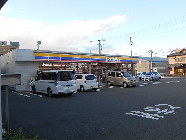 コンビニ　ミニストップ 岡崎大門店（コンビニ）まで2650m
