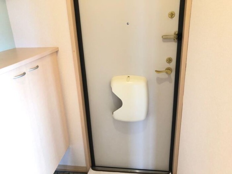 玄関　図面と現状に相違がある場合には現状を優先