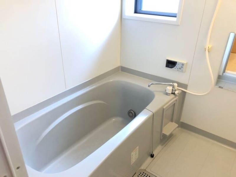 バス・シャワールーム　図面と現状に相違がある場合には現状を優先