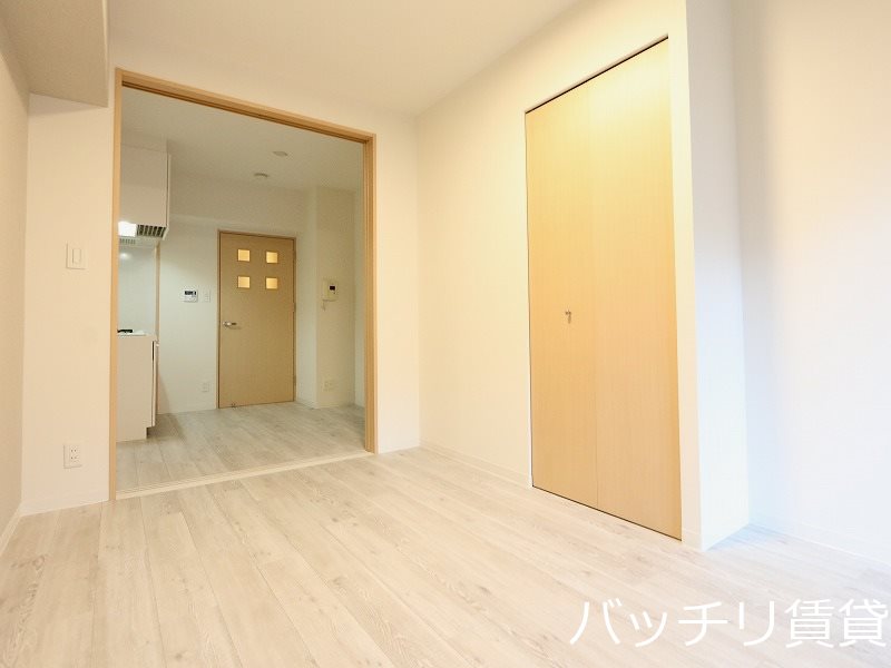 居室・リビング　画像は別号室イメージの為、現況を優先いたします。