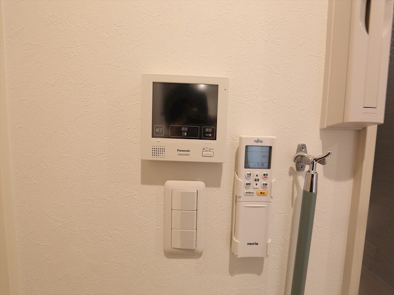 セキュリティ　ＴＶモニター付インターホン　同仕様写真