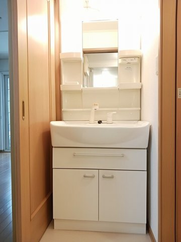 洗面設備　洗面所です
