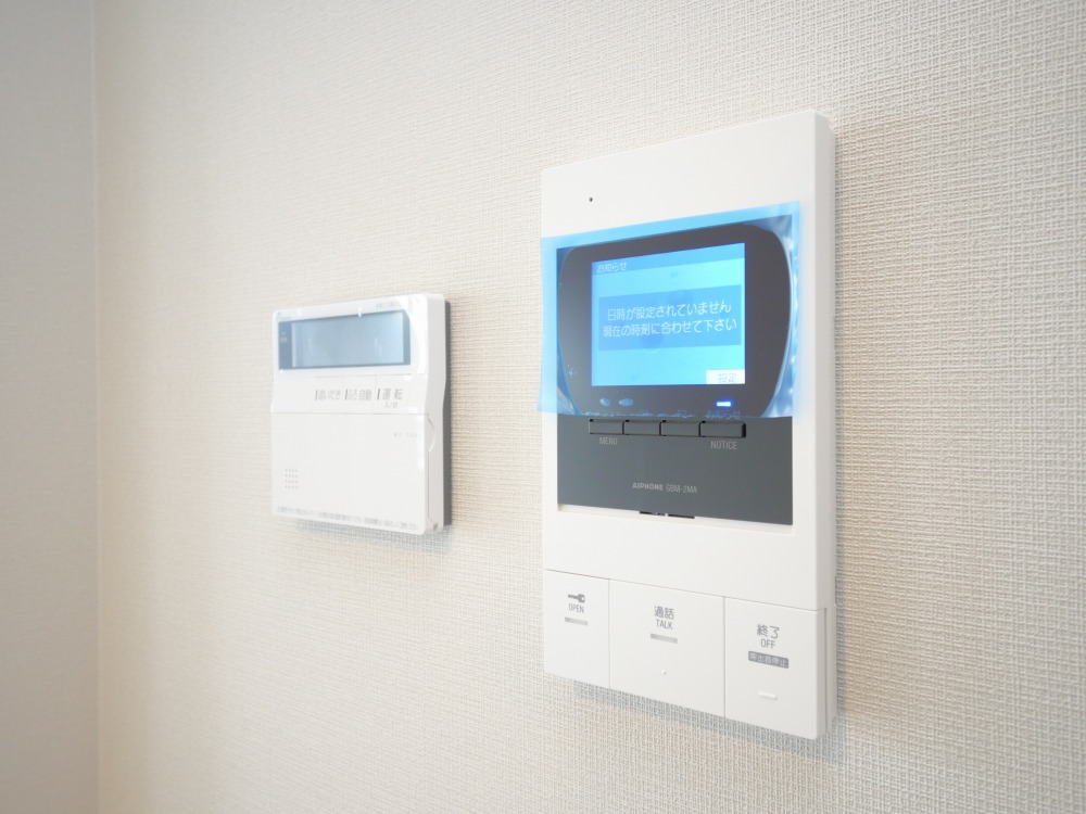 セキュリティ　防犯面に配慮したＴＶモニターホン付きです！