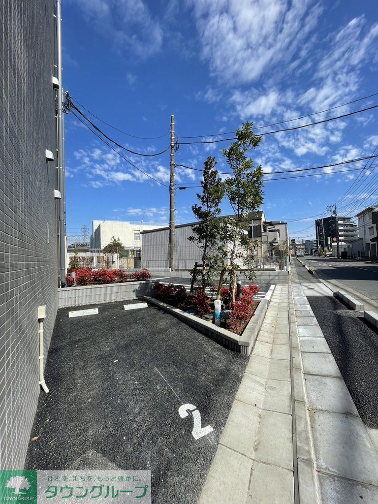 駐車場　駐車場