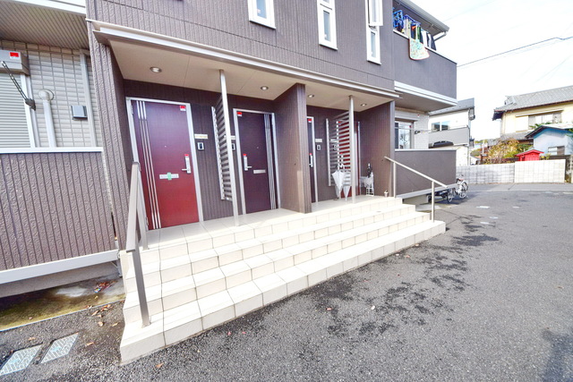 エントランス　～いってきまーすっ～