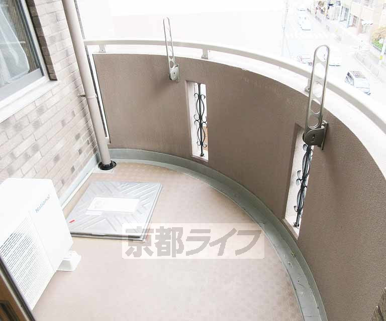 バルコニー　洗濯物も干しやすい広さです