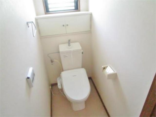 トイレ　ウォシュレット完備
