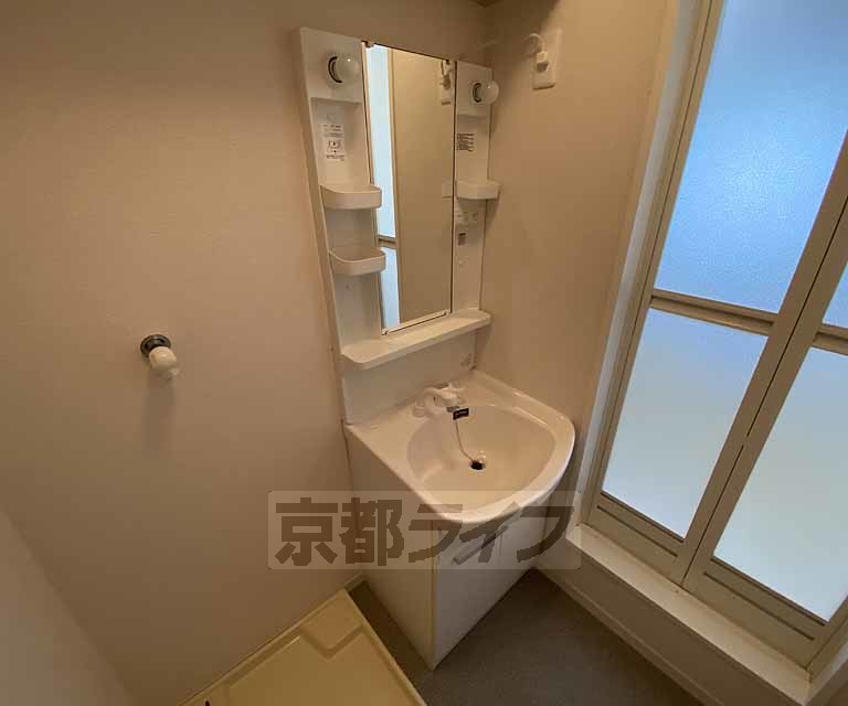 洗面設備　独立洗面台