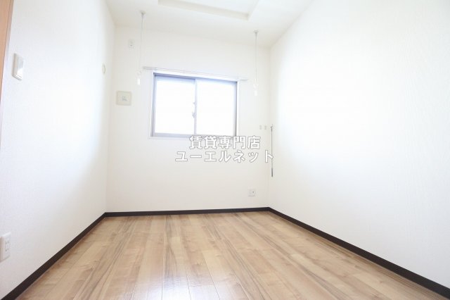 その他部屋・スペース　明るく開放感のある居室で、自分だけのくつろぎ空間を。