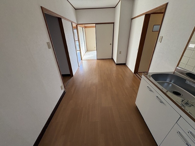 居室・リビング　※現況を優先します。