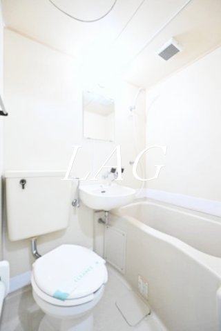 バス・シャワールーム　お風呂です。