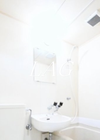 洗面設備　洗面台です。