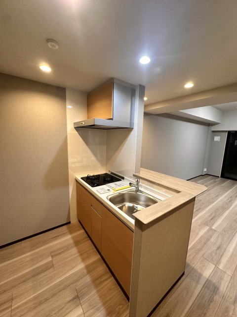 キッチン　※別号室の参考写真、現況優先※