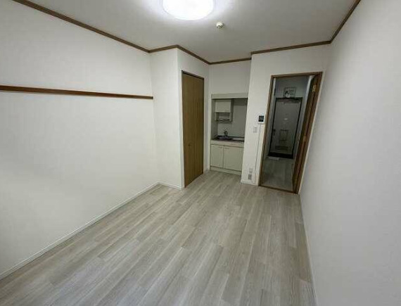 その他部屋・スペース　リビングを別角度から