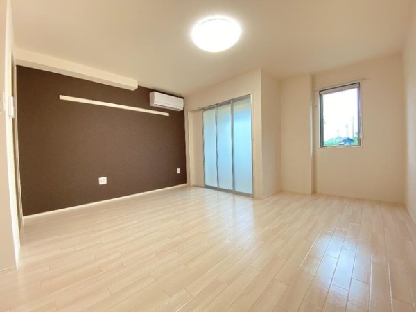 その他部屋・スペース　収納 ※参考写真　同建築メーカー施工の同間取完成他物件のもの