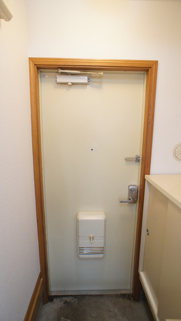 玄関　下駄箱付なので、玄関はいつでもスッキリ片付きますね☆