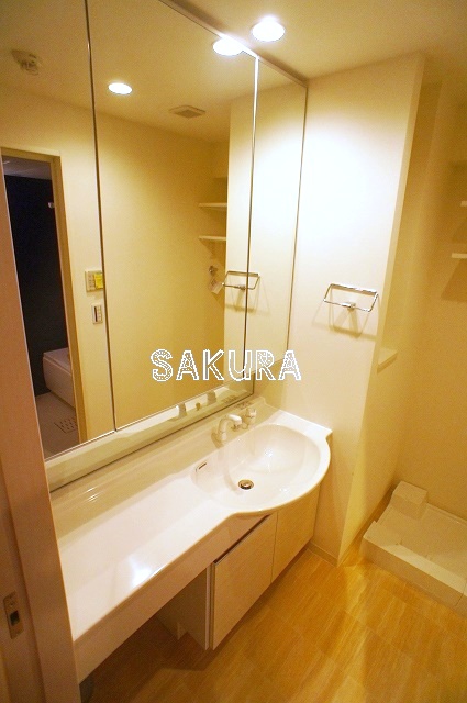 洗面設備　忙しい朝には欠かせない洗面所です♪