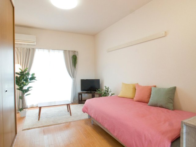 居室・リビング　東南向きの陽当りの良い居室（レイアウトイメージ）