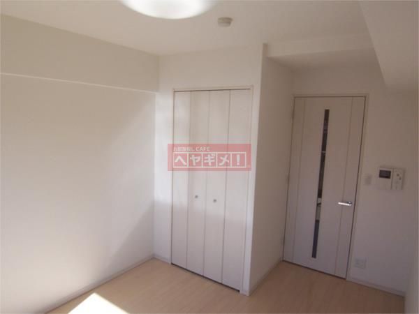 その他部屋・スペース　間取り反転タイプの部屋の写真です