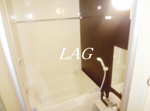 バス・シャワールーム　お風呂です。