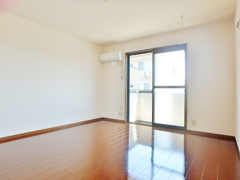 居室・リビング　図面と現状に相違がある場合には現状を優先