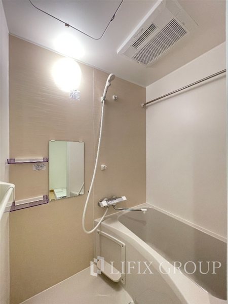 バス・シャワールーム　風呂