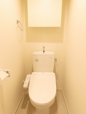 トイレ　落ち着いたトイレです