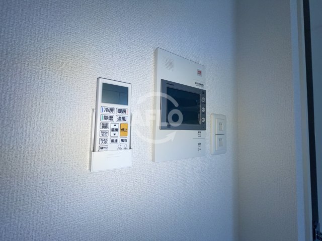 セキュリティ　セレニテ福島アリア　モニターホン