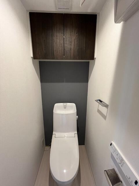 トイレ　301号室（2024/6/4撮影）