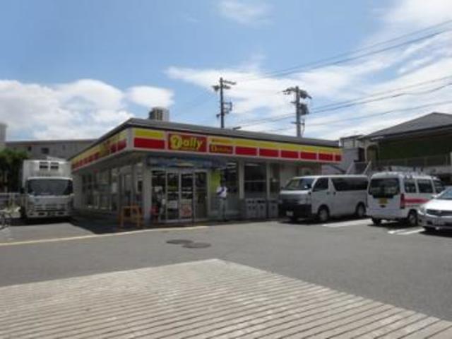 コンビニ　デイリーヤマザキ東淡路1丁目店（コンビニ）まで671m
