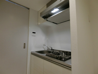 キッチン　コンパクトなキッチンで掃除もラクラク