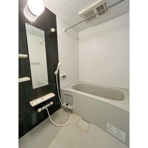 バス・シャワールーム　日々の疲れを癒やすリラックス空間