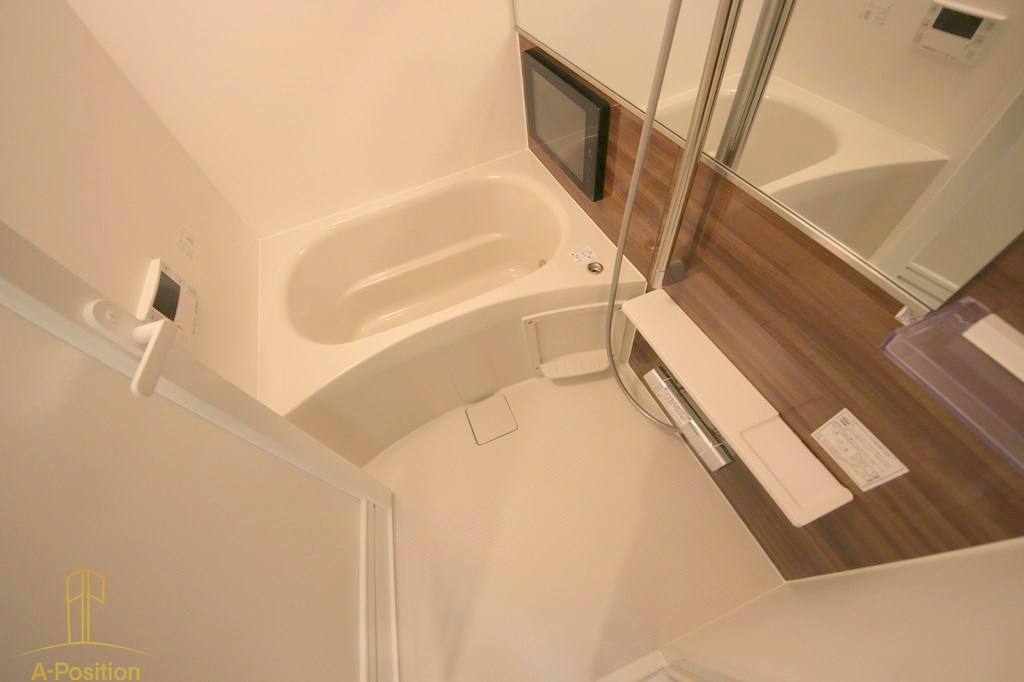 バス・シャワールーム　レオングラン本町橋