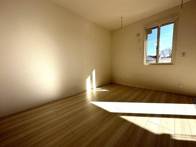 その他部屋・スペース　南側洋室