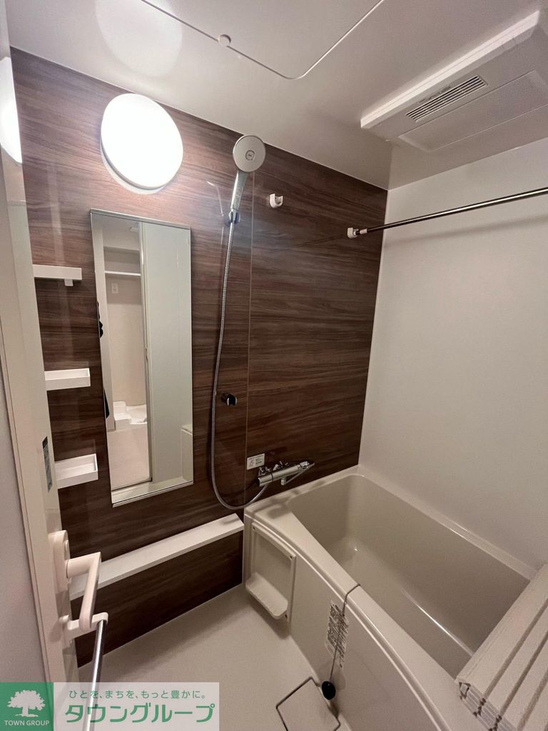 バス・シャワールーム　バス